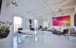 Rue Brisemichen serviced apartment, top floor - Le Marais