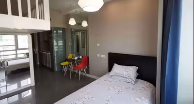 West Yan'an Rd Loft Apartment