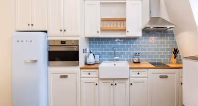 Tooley Street Apartment