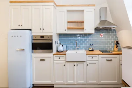 Tooley Street Apartment