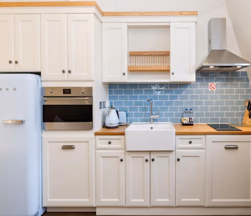 Tooley Street Apartment