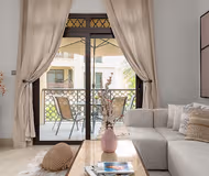 Elegant Serviced Apartment in Burj khalifa Blvd