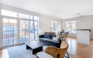 Cameron Ave Apartment