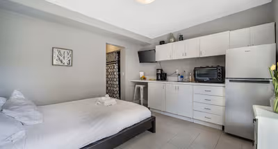 Coral Way - Brickell Area Comfortable Studio for 2