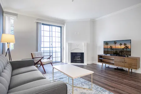 Burton Luxury Way Apartment #413