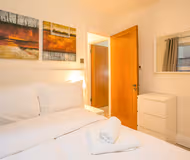 2 bedroom apartment at Parnell Street Serviced Apartment