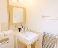 Hampton Court Two Beds with Terrace