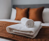 3 bedroom apartment at VICHY Stays Stratchona 2&amp;3 bedroom VIP Suites Houses