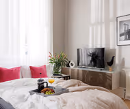 Durnford Street Apartment with a Mezzanine near Royal William Yard