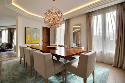 A SIGNAURE LUXURY ON CHAMPS DE MARS ALMA MARCEAU