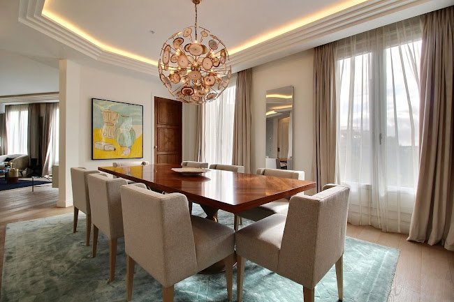 A SIGNAURE LUXURY ON CHAMPS DE MARS ALMA MARCEAU