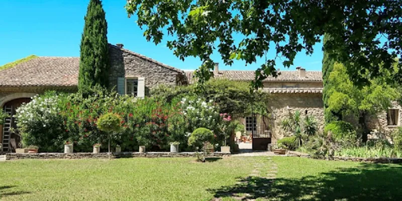 A Warm Family Home With Views of the Luberon