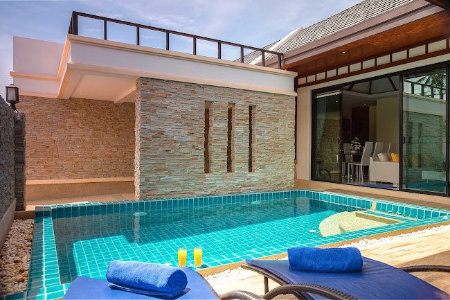 Family Villa Apartment in Rawai Beach