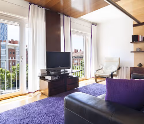 la Ciudad Serviced Apartment