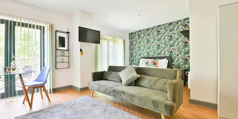 Princess Lofts Studio- Swansea City Centre