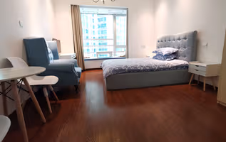 Zhongshan Park Station Apartments