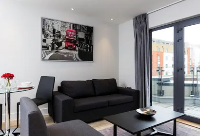 Milestone House Apartments near Ealing