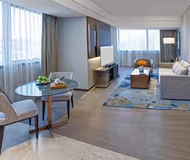 Donggang CBD Serviced Apartments