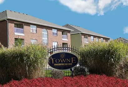 Towne apartment