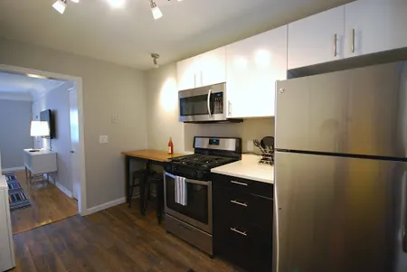 Brookwood Courtyard Condominiums