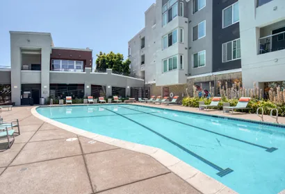 40th Street Service Apartment
