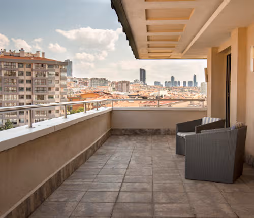 Jose Marti Street Service Apartment