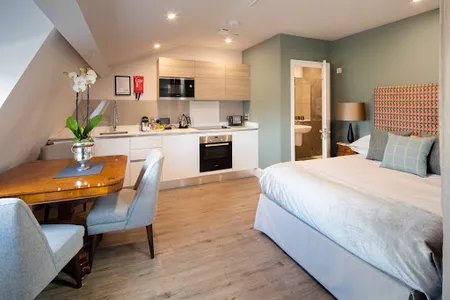 Beech House Apartments Bristol