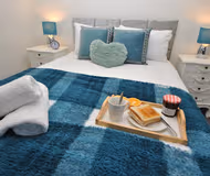 Oakfield House*Spacious*Boutique house*Parking*LFC