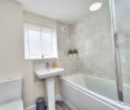 Executive Fairfields Apartment