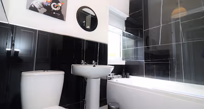 Signatue - Gladsmuir View