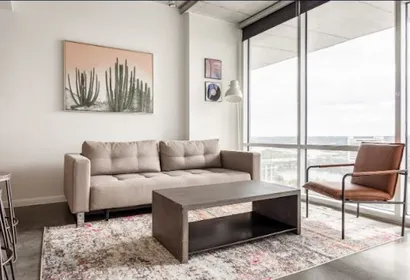 West 3rd Street Serviced Apartment