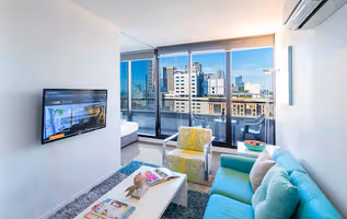 Flinders Street Apartment
