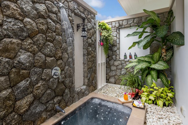 Handsome Villa Near Kata Beach