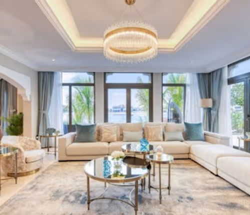 Exclusive 5-Bedroom Villa in Frond O, Palm Jumeirah