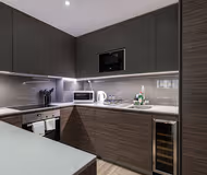 2 bed 2 bath Colindale