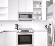 Laguna Street Apartment