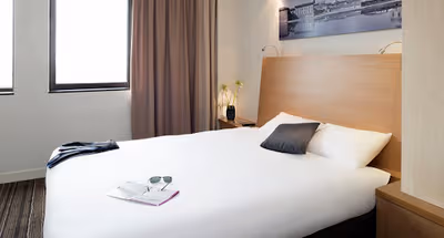 Luxury bedroom at Toulouse Parthenon