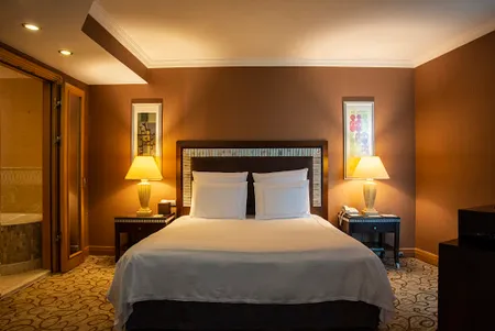Jose Marti Street Service Apartment