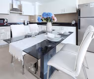 Sleek 1BR Apartment in Park Towers