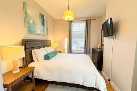 Longwood Medical Apartment