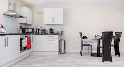 Bedford Hospital Victoria Maisonette by Homely Spaces