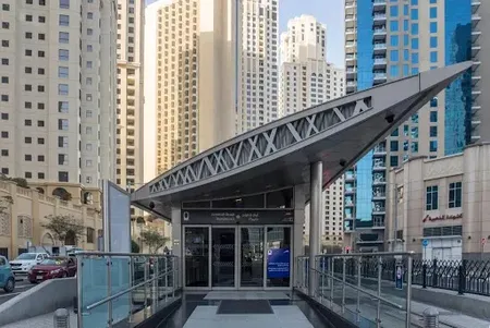 Marina Wharf 2 Serviced Apartment