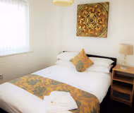 1 bedroom apartment at Knightsbridge Court