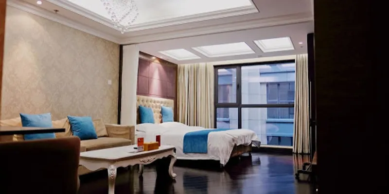 Jiangtai West Road Serviced Apartments