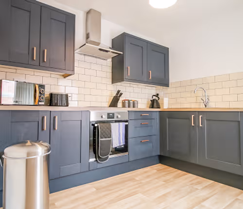 Fully equipped kitchen at Lake View Superior Apartment