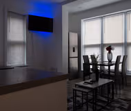 Contemporary 2Bedroom/2Bathroom Apartment in Harwoods Road