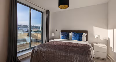 Bankside, Corporation Street