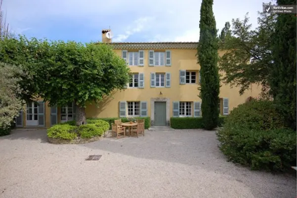 https://images.thesqua.re/property/F2FOFpd-fuv-0Sto4k8fEr_P3OHEZ4wSCfaTCOFerw-aXktHs8osedPEXZ9TjJsRAGB7L108FDvtuofHoJzYDHXAiLAmIgL632X7fR1vn7d3yg