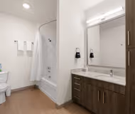 S Center St Serviced Apartment