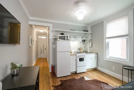 O Street NW Apart